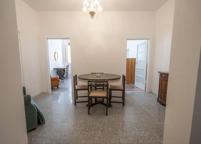 Lejlighed Grande E Luminoso In Centro Firenze