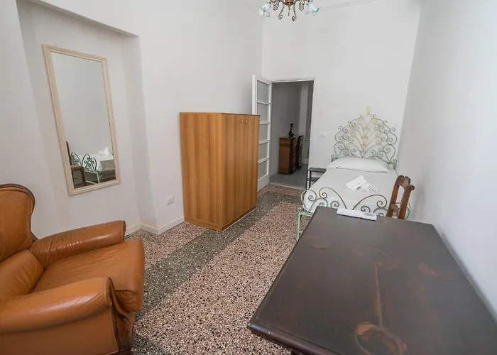 Grande E Luminoso In Centro *